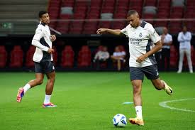 让无数前锋 让无数前锋